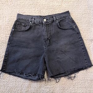 PrettyLittleThing Distressed Black Jean Shorts